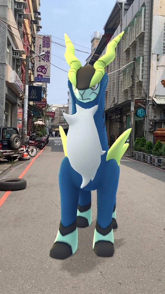 色違勾帕路翁